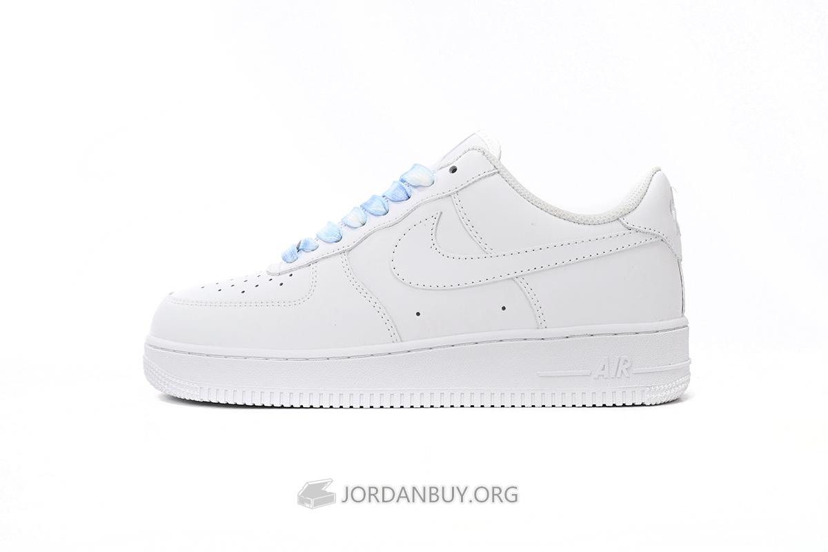 Nike Air Force 1 Low 07 "Triple White" DD8959-100