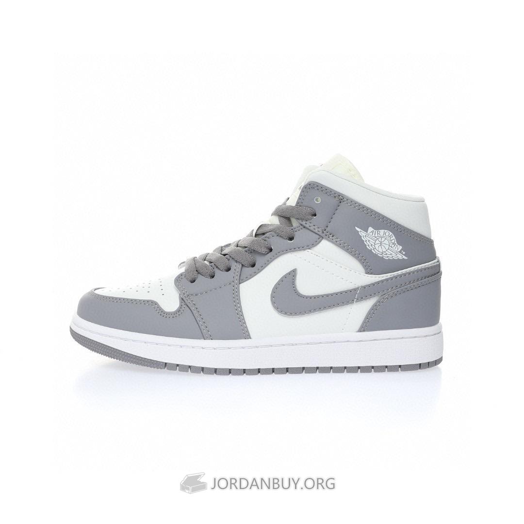Air Jordan 1 Mid "Stealth" BQ6472-115